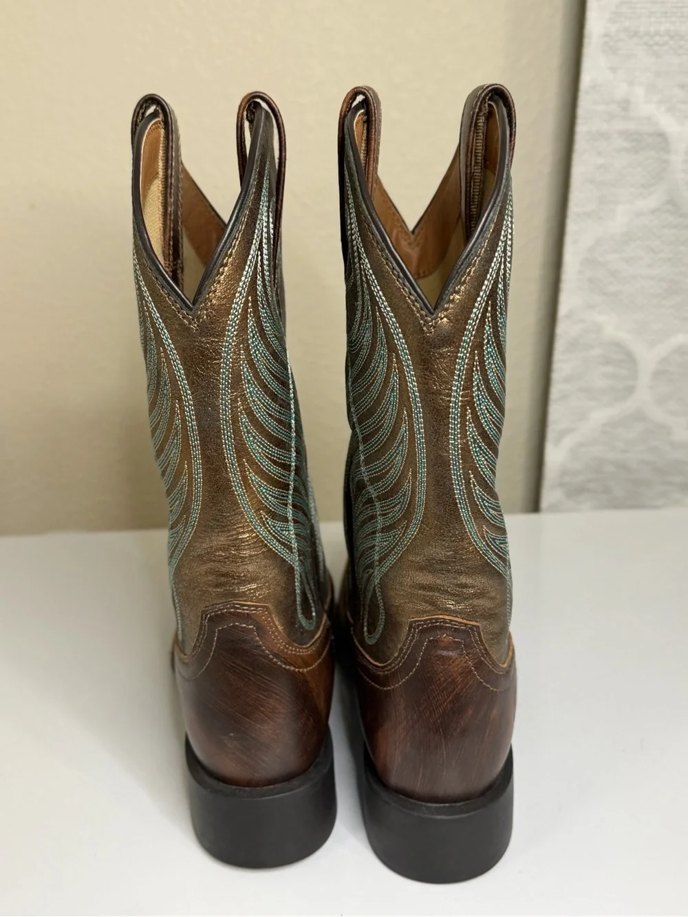 Ariat round up